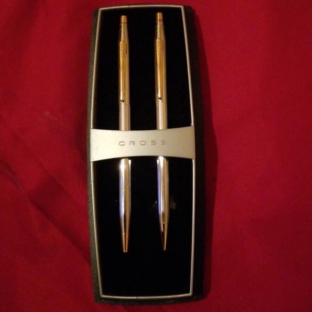 NWOT Cross - Classic century Pen and Pencil Set